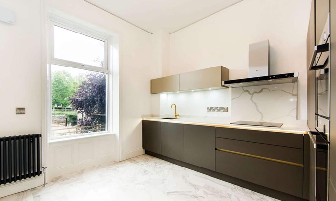 Lofthouse Apartment | The Lodge Suite at Nydsley Hall - 2 Bedroom Apartment with Hot Tub