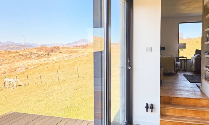 Breakish House | The Longhouse by Interhome