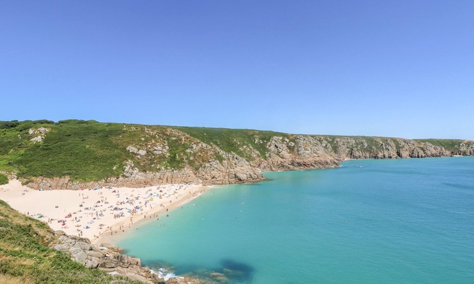 Chysauster Cottage | The Lookout