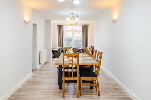 Thornton-Cleveleys House | The Lookout, Seaside Getaway