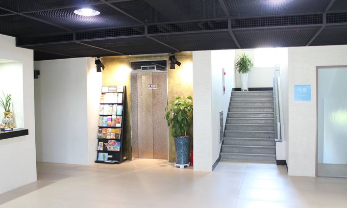 Songsan-dong Hotel | The Lucete Hotel