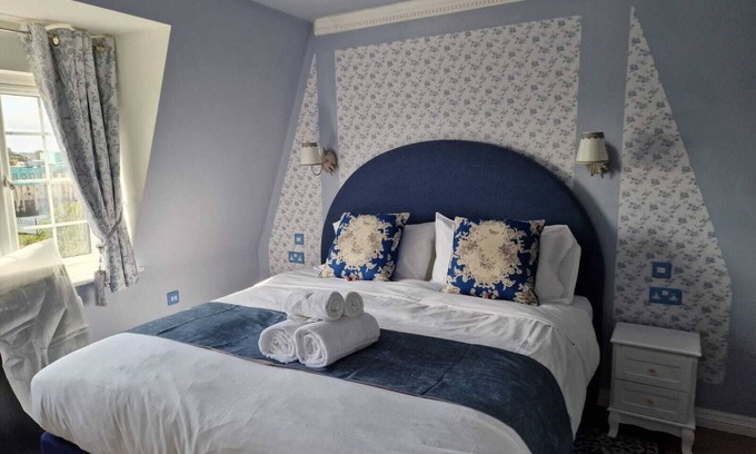 Oxford Hotel | The Mad Hatter Oxford