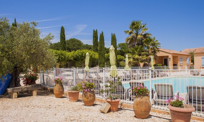 Collias Cottage | The Mas des Sagnes "Gite Bouquet" labeled Disability Tourism,
