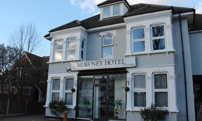 Brooklands Hotel | The Mawney Hotel