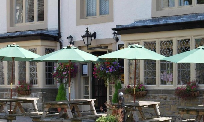 Eyam Hotel | The Miners Arms