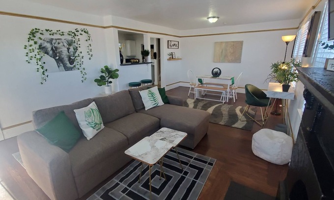 Allendale House | The Modern Family Getaway