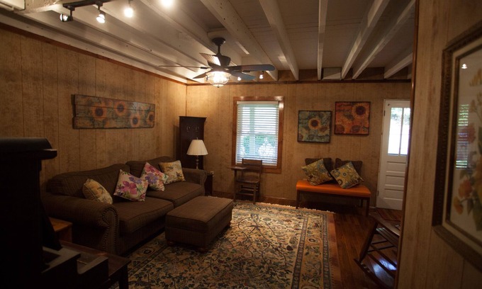 Ronceverte House | The Monroe House along the Greenbrier River