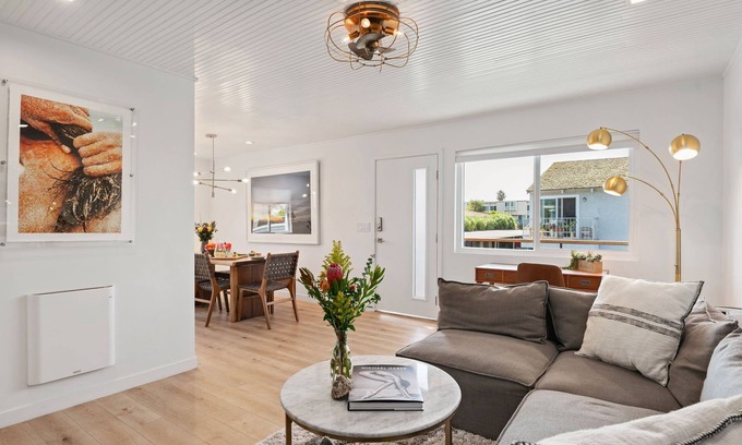 Carpinteria Apartment | The Moon of Carp! 2BD 1BA, 2 Blocks to Beach, Walk Everywhere!