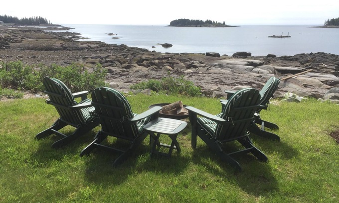 Tenants Harbor Cottage | The Moonlight Cottage: At The Water's Edge With Beaches And Atlantic Views