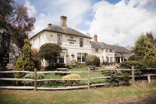 New Forest District Hotel | The Mortimer Arms