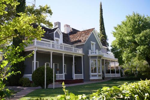 St. George Bed & Breakfast | The Mulberry Inn -An Historic Bed and Breakfast