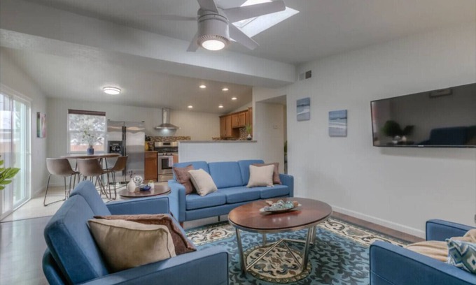 Northeast Heights House | The NE Heights Abode - 4 bedroom