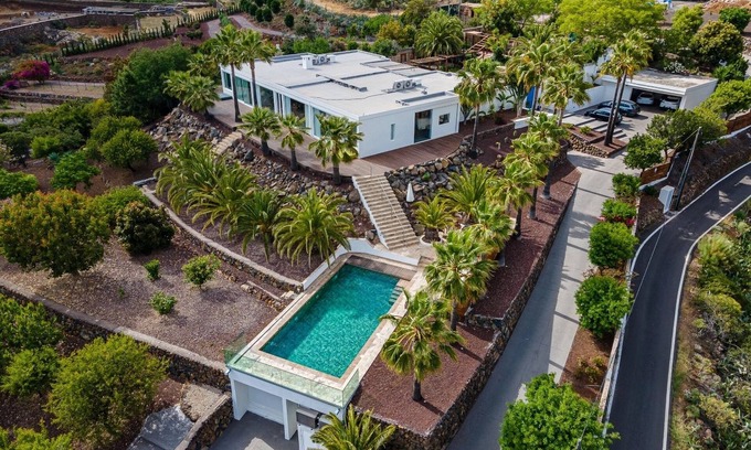 El Madronal Villa | The Nest Tenerife is a luxury boutique finca located in the south of the island