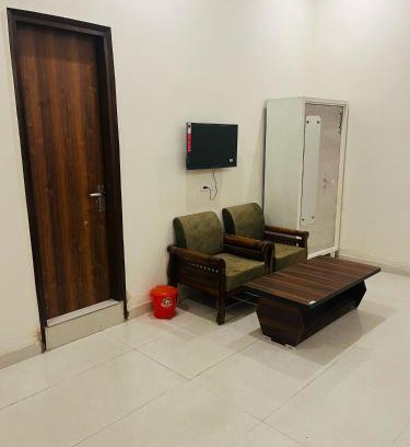 Noida Hotel | The Noida Inn