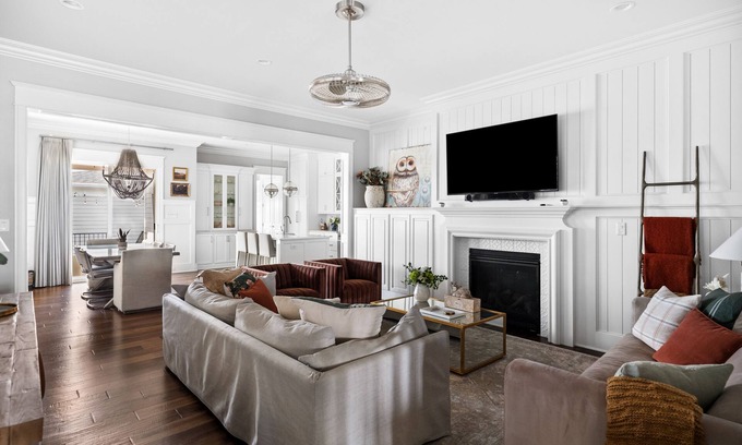 Prospect House | The Norton Commons Lavish