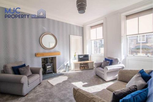 Hawick House | The Old Bank