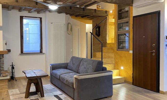 Cortona Old Town House | The Old Fashion House