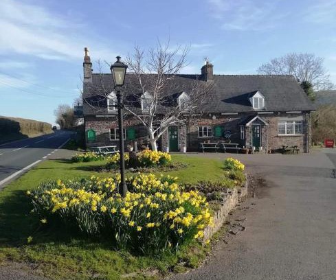 Llanhamlach Bed & Breakfast | The Old Ford inn