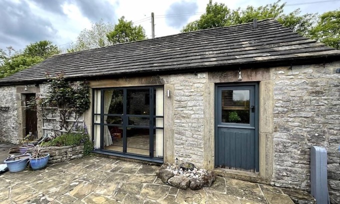 Over Haddon Cottage | The Old Forge, Over Haddon Village in the Peak District