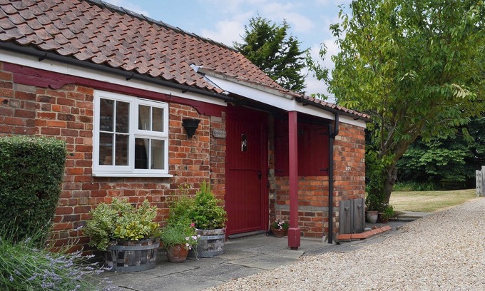 Southrey Cottage | The Old Stable E4126