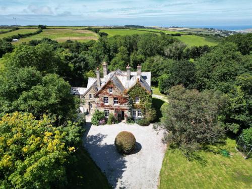 Penhallow House | The Old Vicarage