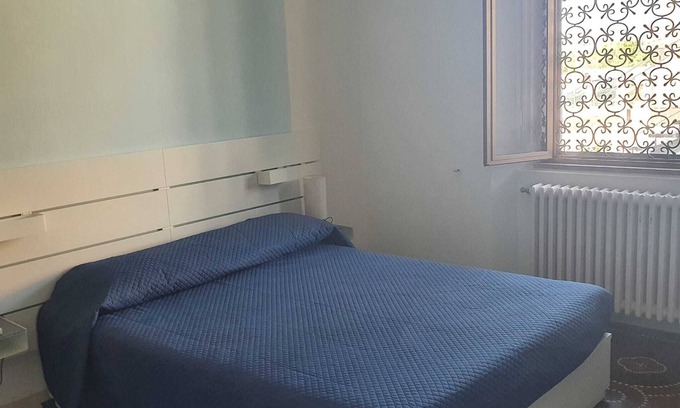 Querceta Apartment | THE OLIVE TREES GARDEN HOUSE