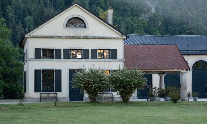 Syam Apartment | The Palladian Villa, Chateau de Syam