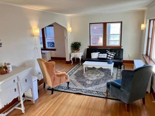 Marshall House | The Parsonage of Marshall-4BR 2BA Entire House