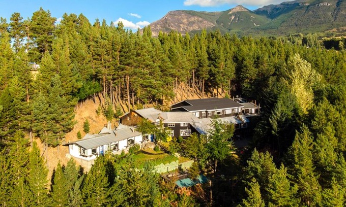 Coyhaique Hotel | The Patagonian Lodge