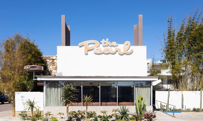 Roseville - Fleet Ridge Hotel | The Pearl Hotel