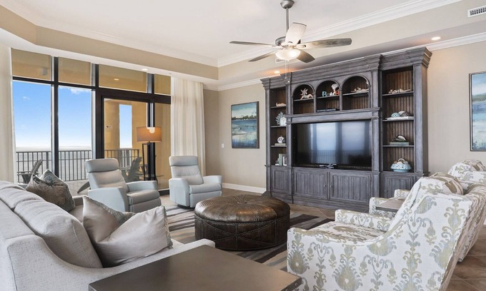 Orange Beach Condo | THE PENTHOUSE CONDO at The Oasis, Beachfront, Corner Unit!