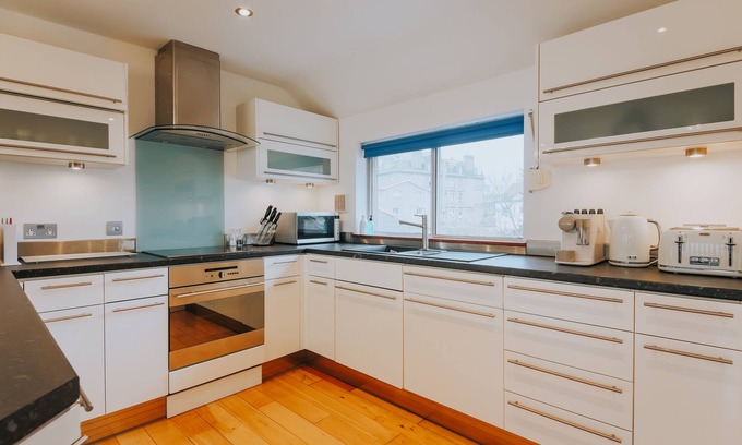 Newquay City Centre Apartment | The Penthouse