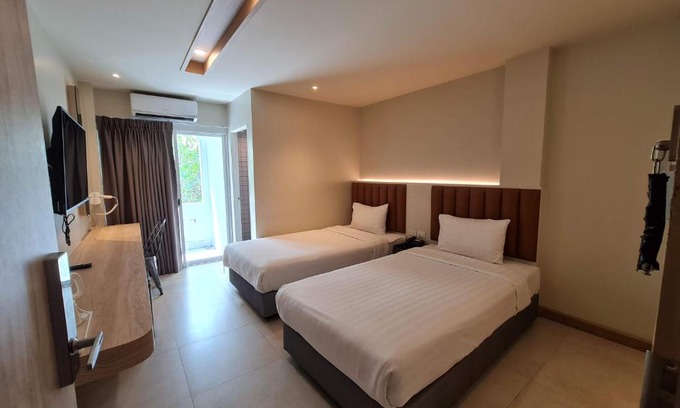 Lat Krabang Hotel | The Phoenix Hotel Bangkok - Suvarnabhumi Airport