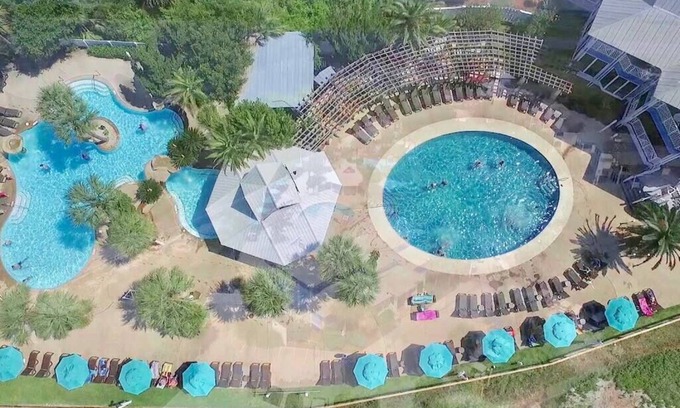 Blue Heron Lake House | The Pittstop on Fripp- 4 Bed/3Bath Fully Renovated