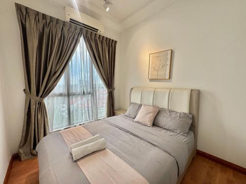 Taman Bukit Mewah Apartment | The Platino Modern Comfort Next to Paradigm Johor Bahur