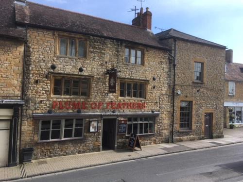 Sherborne Hotel | The Plume of Feathers