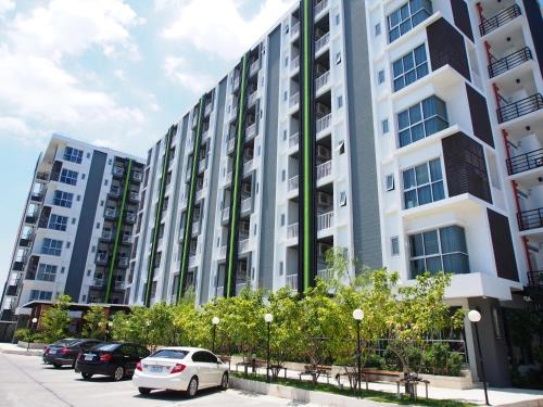 Bang Sao Thong Apartment | The Porch ABAC Bangna