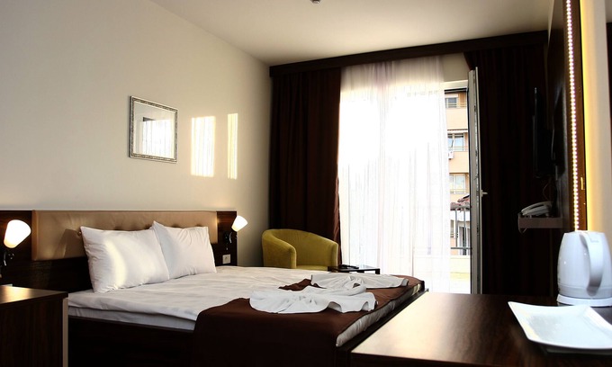 Centar House | THE PROMISE OF UNIQUE AND AUTHENTIC HOSPITALITY.ENVISION THE EXPERIENCE TO COME.