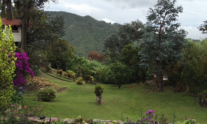 Cali House | The property is a unique place about 25 minutes on a paved road from Cali.