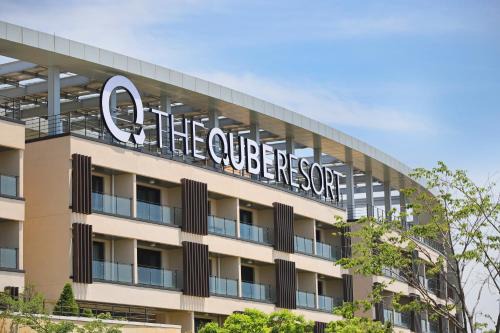 Seogwipo City Resort | The Qube Resort Jeju
