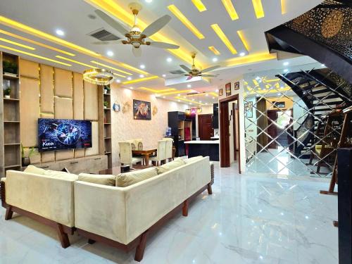 Islamabad House | The Radiant Residence Phase 3 Bahria Town