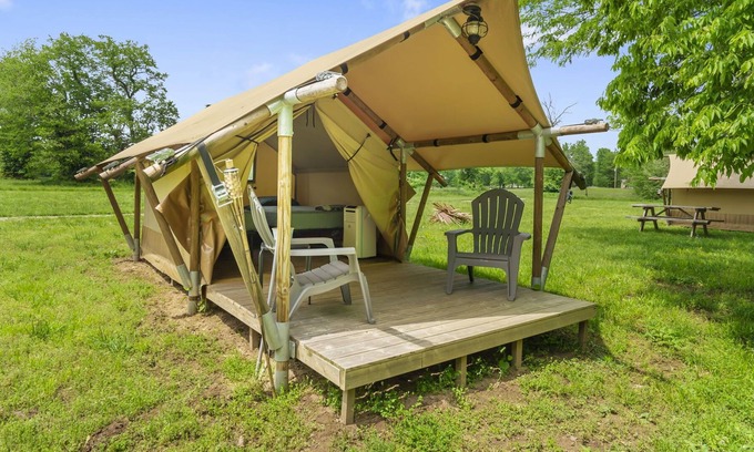 Peace Valley RV Rental | The Rainer- our smallest accommodation
