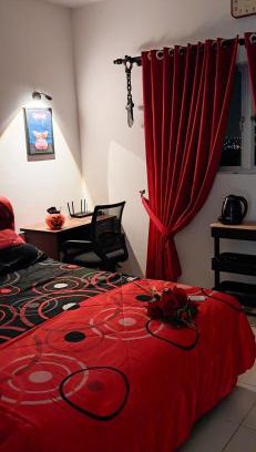 Kota Warisan House | The Red Room Alanis Residence