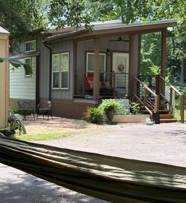 Conroe House | The Refuge at Vanderosa