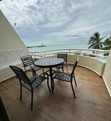 Si Rusa Apartment | The Regency Tanjung Tuan Beach Resort PD by Regency Paradise