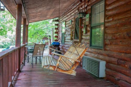 Eureka Springs House | The Rest and Relxation Cabin