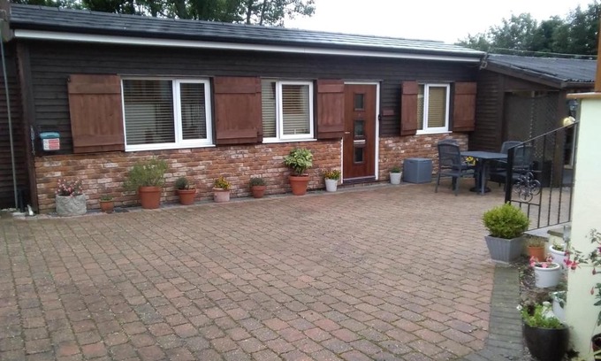 Ventnor Apartment | The Retreat