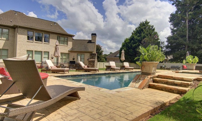 Lawrenceville House | The Rezort – World Cup Base ATL