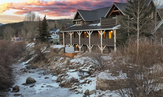 Historic District House | The River House: On Main Street, Pet-Friendly, Walk to Gondola, TWO Hot Tubs