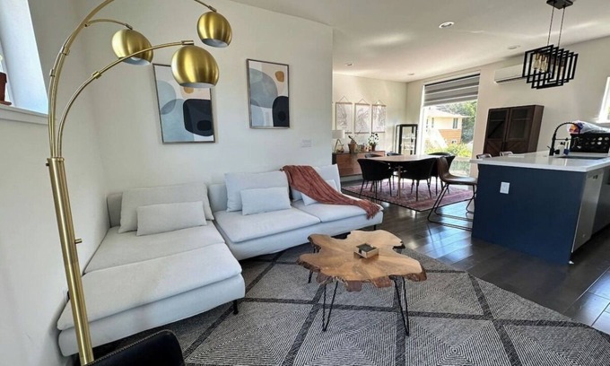 Columbia City House | The Rooftop